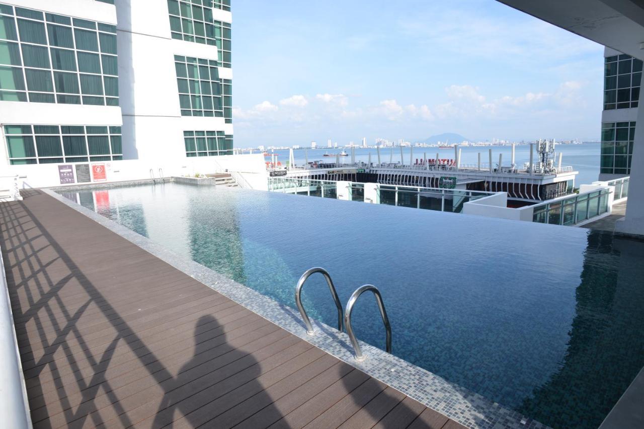 Maritime Duplex Marvelous Sea View George Town