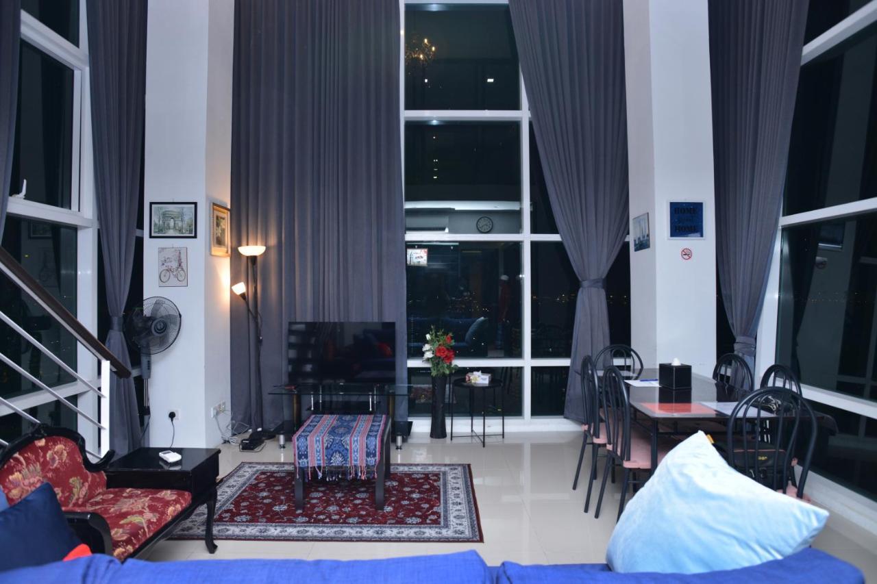 Maritime Duplex Marvelous Sea View Apartment