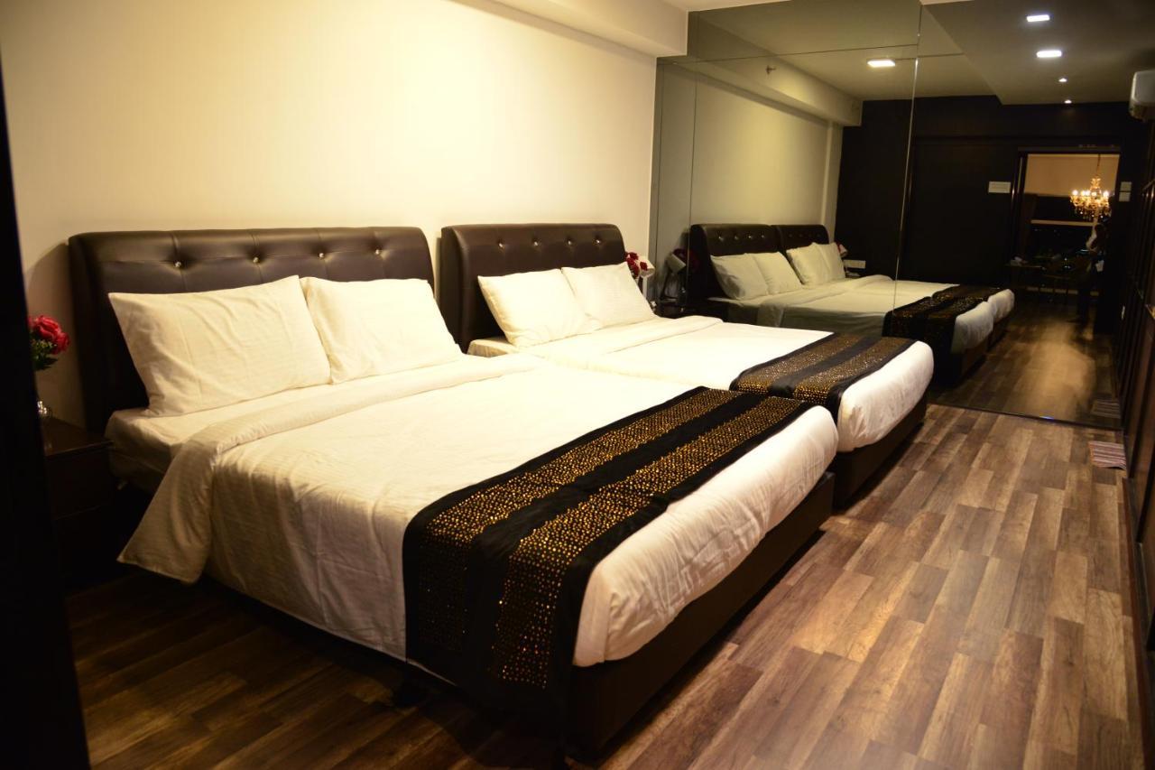 Maritime Duplex Marvelous Sea View * George Town